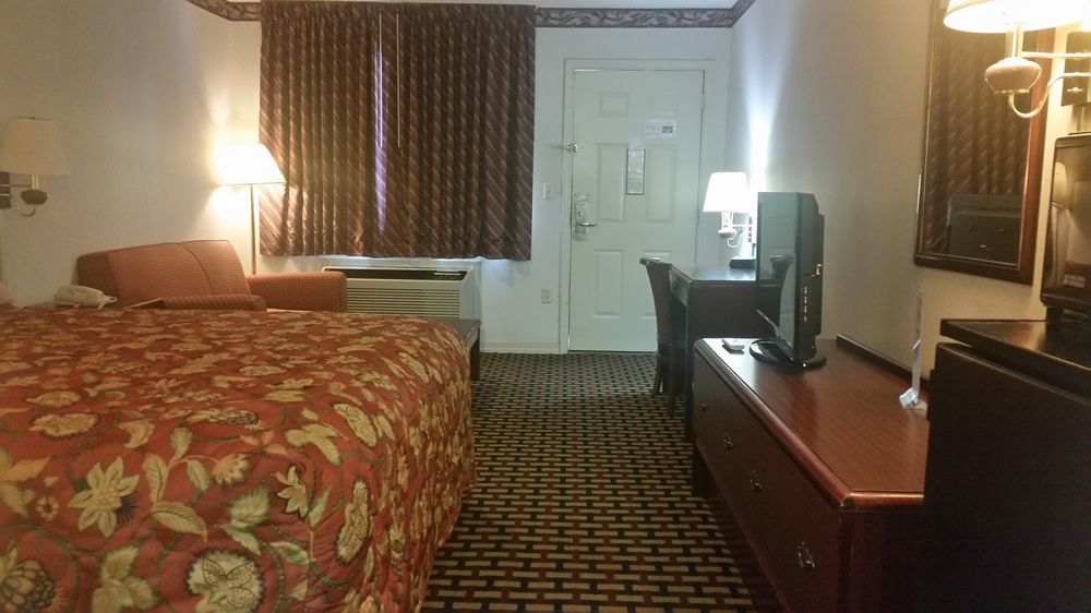 维克斯堡旅游酒店 外观 照片